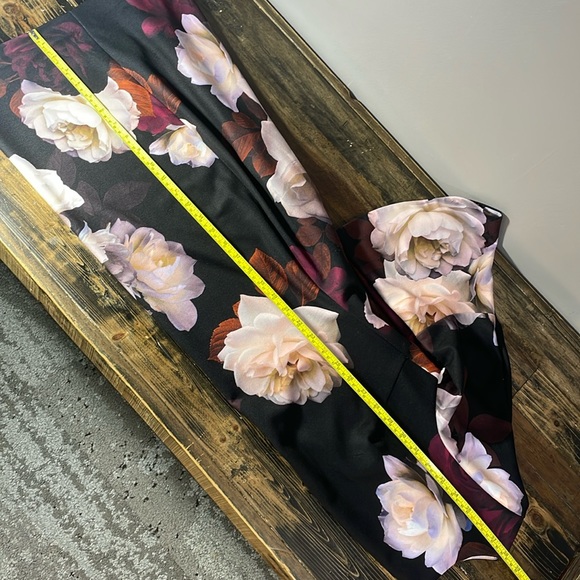 Calvin Klein size 10 bell sleeve floral stretchy sheath dress - Picture 15 of 17